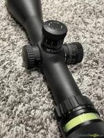 Trijicon AccuPoint 5-20x50 Mil-Dot Zielfernrohr