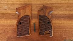 Holzgriffschalen geölt mit Fischhaut SIG 210 / P49