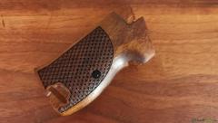 Holzgriffschalen geölt mit Fischhaut SIG 210 / P49