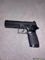 SIG-Sauer P320 4.5/.177