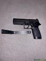 SIG-Sauer P320 4.5/.177