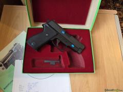 SIG-Sauer P 225  9mm Federal