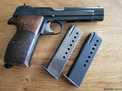 SIG-Sauer P210 9x19mm Parabellum/Luger/NATO