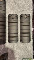 Knights Armament KAC Rib Rail Cover Panel + Griff Set 5.56x45mm NATO