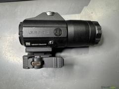 SIG Sauer Juliet3 magnifier