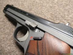 pistole SIG mod. P210 cal. 9mm Para