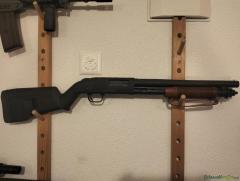 Mossberg 590 Nightstick