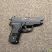 pistola SIG SAUER mod. P228 Kapo TI cal. 9mm Para