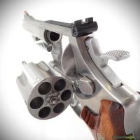 Smith & Wesson Model 629-4 ''The .44 Magnum'' cal. .44mag (1997)