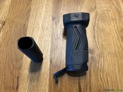 Frontgriff B&T mit Batteriefach