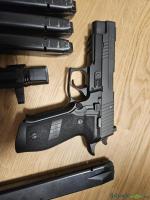 SIG-Sauer P226 Tacops 9x19mm Parabellum/Luger/NATO