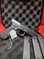 Glock 22 .40 Smith & Wesson/Auto / 10 x 21 mm