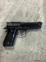 Beretta 92s 9x19mm Parabellum/Luger/NATO