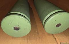 2 Stück  30 mm Flack   oliv / schwarz  im Set.  /    INERT