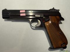 SIG-Sauer P49 9x19mm Parabellum/Luger/NATO