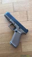 Glock 17 9x19mm Parabellum/Luger/NATO