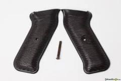 Cherche une paire de poignée MP 38