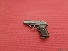 SIG-Sauer P230 9x18mm Police / 9mm Ultra
