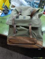 Militärrucksack und Zubehör