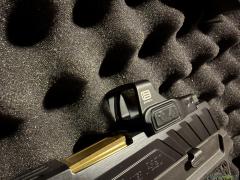 SIG SAUER P320 SPECTRE COMP 9mm + EO Tech + Surefire X 300 + Magazin