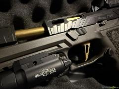 SIG SAUER P320 SPECTRE COMP 9mm + EO Tech + Surefire X 300 + Magazin
