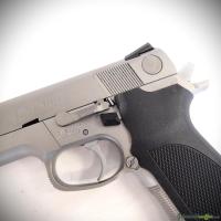 Smith & Wesson Model 4026 cal. .40S&W