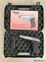 SIG-Sauer P232 9x18mm Police / 9mm Ultra