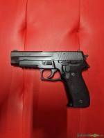 SIG-Sauer P226 9x19mm Parabellum/Luger/NATO