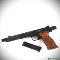 Smith & Wesson Model 41 ''The .22 Rimfire Target Pistol cal. .22LR (1978)