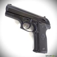 Beretta Model 8000 Cougar G cal. 9mmP (1995)