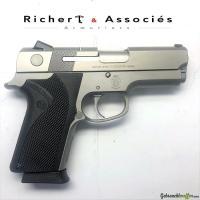 Smith & Wesson Model 4556 DAO cal. .45 ACP (1991)