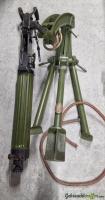 Colt-Vickers-Maschinengewehr auf Stativ in ausgezeichnetem Zustand.