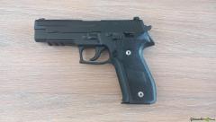 SIG-Sauer P226 zu verkaufen