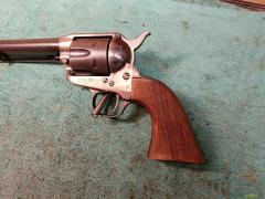 Uberti / Colt - Cattleman .45 Colt