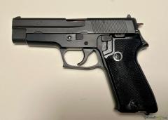SIG-Sauer P75 9x19mm Parabellum/Luger/NATO