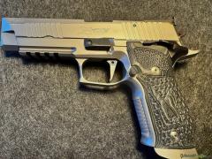 SIG-Sauer P226 X-Five 9x19mm Parabellum/Luger/NATO