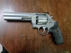 Smith & Wesson 625-2  .45 ACP