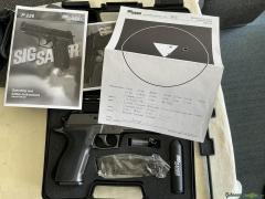 SIG-Sauer P226 9x19mm Parabellum/Luger/NATO