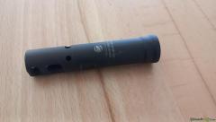 2 diverses Zubehör, Unity, Aimpoint, Arisaka, Shield, Modlite, Acheron usw.