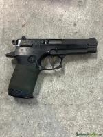 eine Star 30m Pistole, Kaliber 9x19 mm, in gutem Zustand