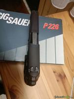 SIG-Sauer P226 9x19mm Parabellum/Luger/NATO