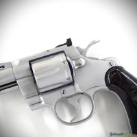 Colt Model Python .357 cal. .357mag (1976)