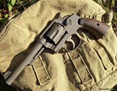 revolver Smith & Wesson Victory .38S&W