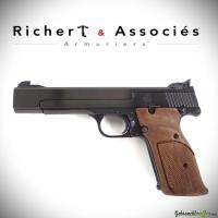 Smith & Wesson Model 41 ''The .22 Rimfire Target Pistol'' cal .22LR (1978)