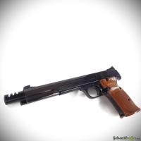 Smith & Wesson Model 41 ''The .22 Rimfire Target Pistol'' cal .22LR (1978)