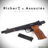 Smith & Wesson Model 41 ''The .22 Rimfire Target Pistol'' cal .22LR (1978)