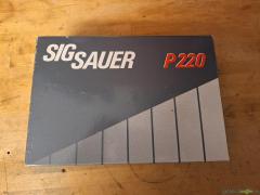 SIG-Sauer P220 S .45 ACP