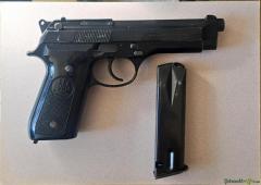 Beretta 92s 9x19mm Parabellum/Luger/NATO