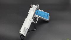 Chiappa Armi 1911 9mm mit blauen Griffstück