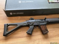 SIG 550 STGW 90 Airsoft SWISS ARMS G&G